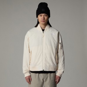 The North Face Bomber Mont Erkek Beyaz | NF0A34J5F